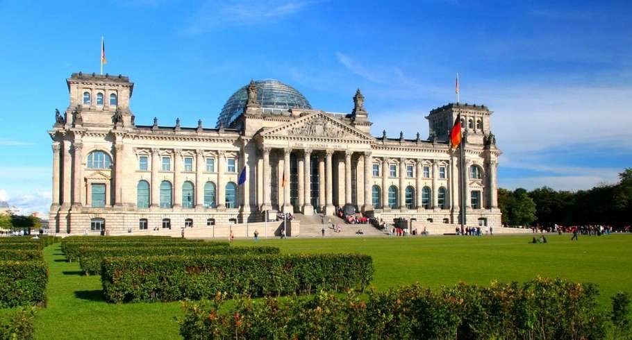 berlin-riot-910-490