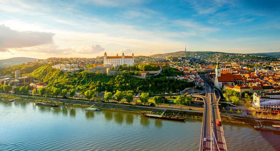 bratislava-vena-910h490